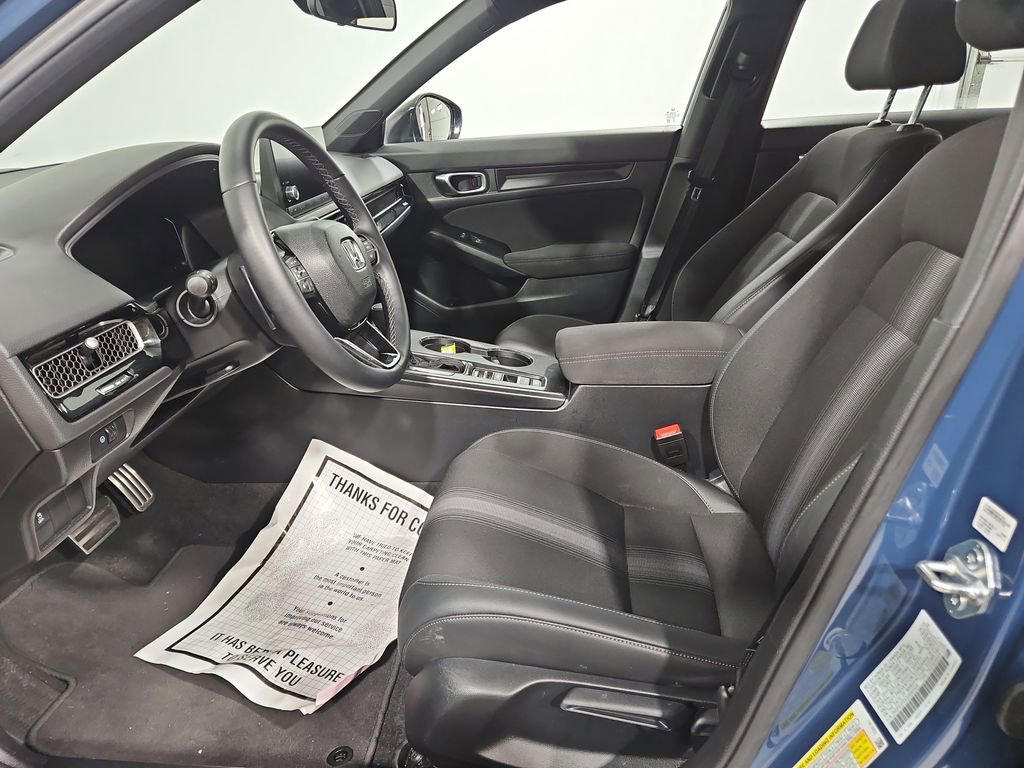 Used 2025 Honda Civic Sport image 9