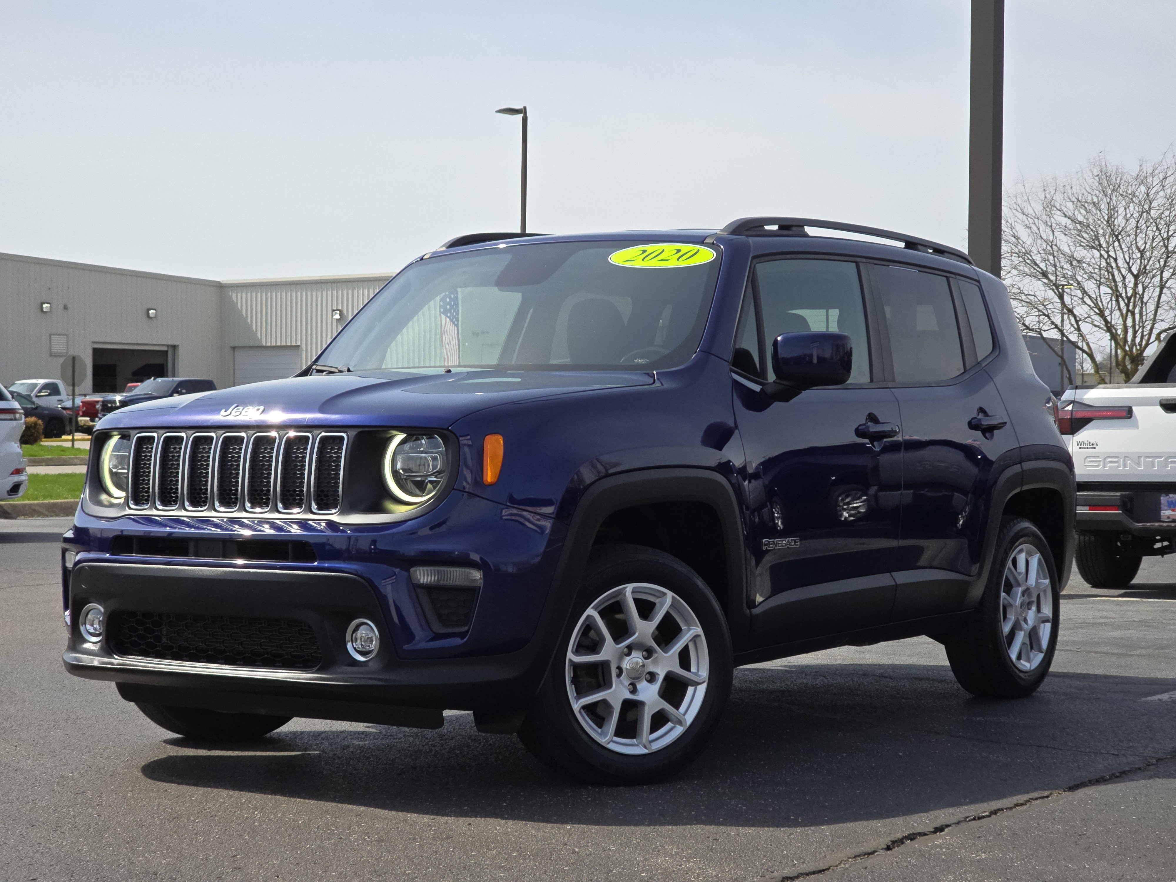 Used 2020 Jeep Renegade Latitude w/ Cold Weather Group image 2