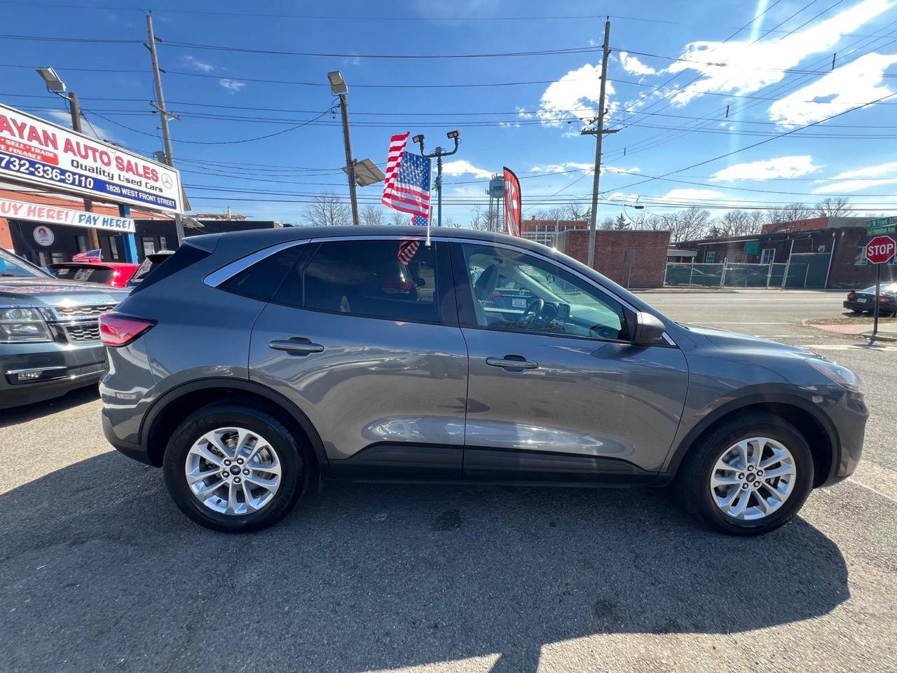 Used 2022 Ford Escape SE AWD/4WD image 3