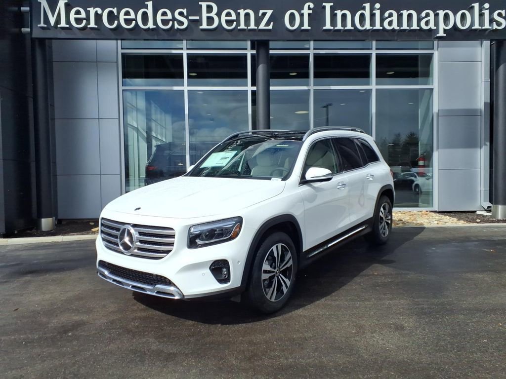 New 2026 Mercedes-Benz GLB 250 4MATIC image 1