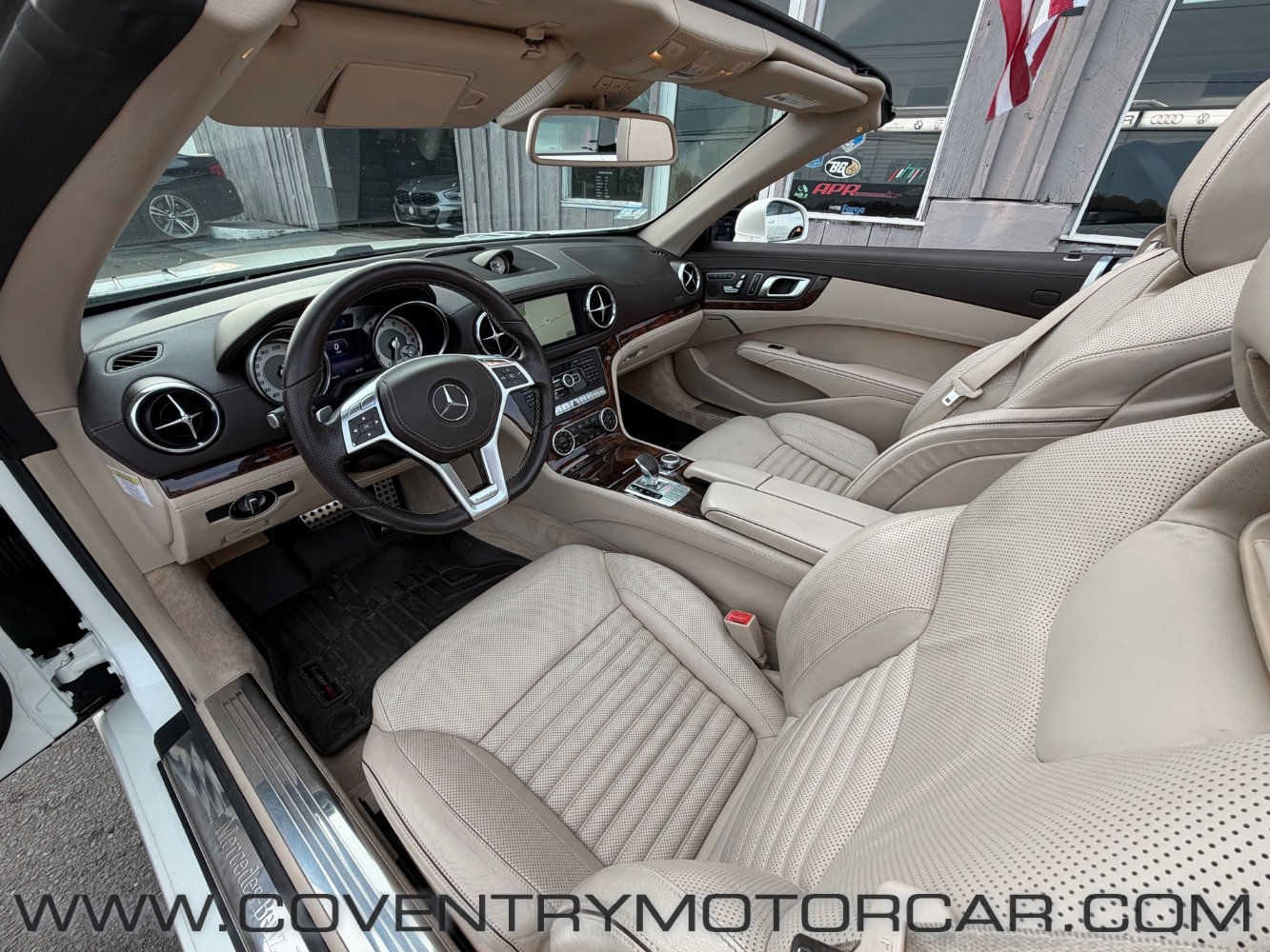 Used 2014 Mercedes-Benz SL 550 image 36
