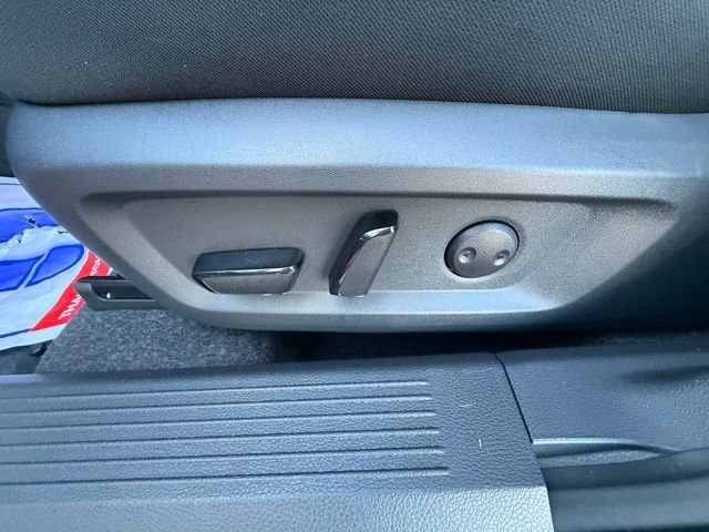 New 2026 Nissan Rogue SV w/ Cold Weather Package AWD/4WD image 13