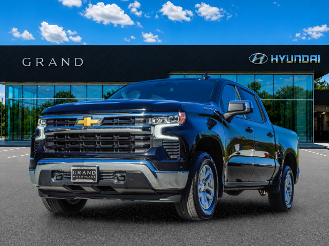 Used 2024 Chevrolet Silverado 1500 LT