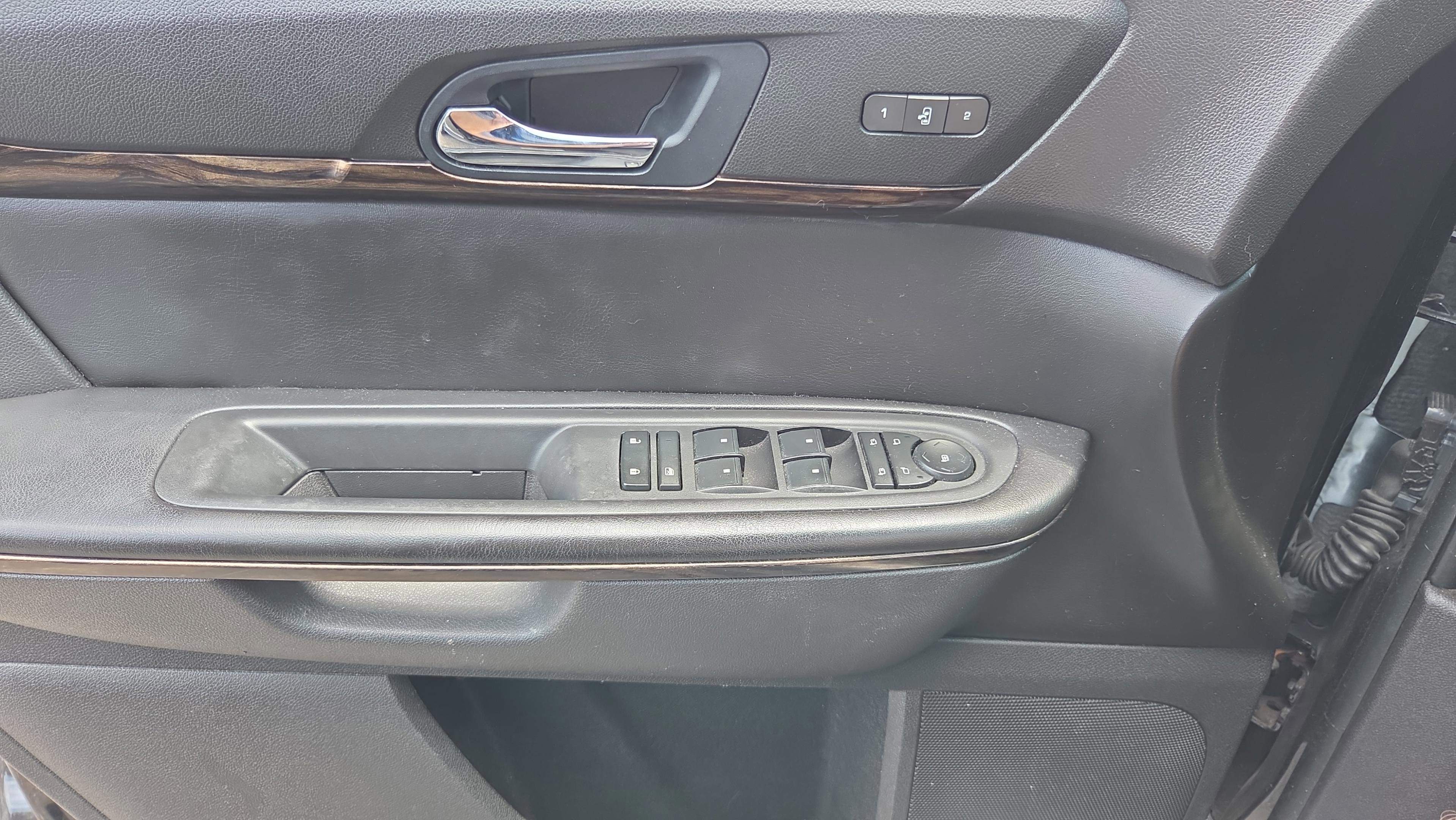 Used 2014 GMC Acadia Denali AWD/4WD image 21