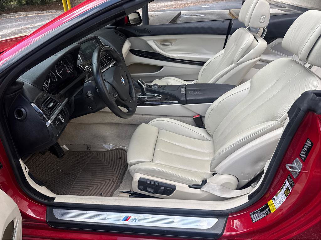 Used 2013 BMW 640i Convertible RWD image 9