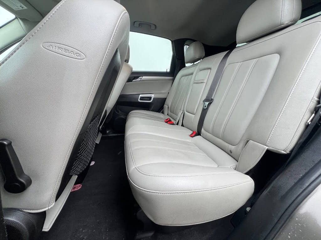 Used 2012 Chevrolet Captiva Sport LTZ image 27