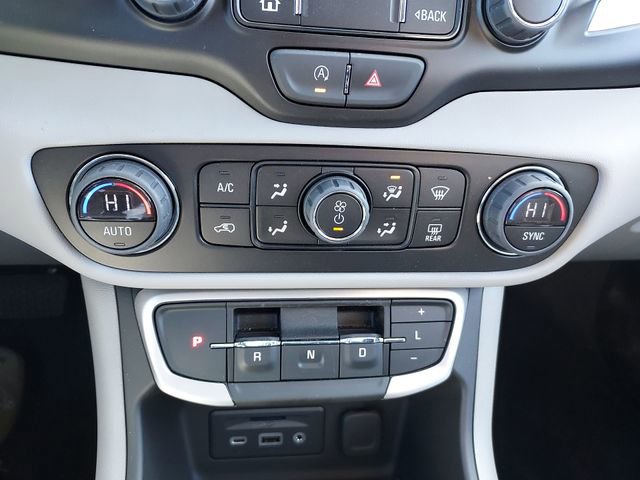 Certified 2023 GMC Terrain SLT image 17