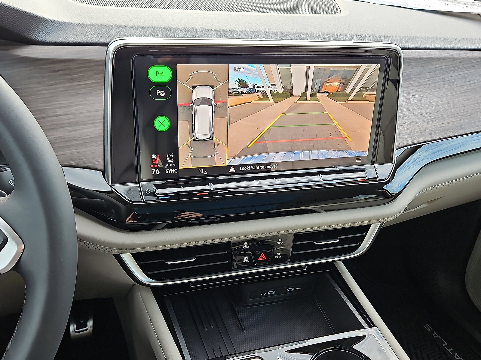 New 2026 Volkswagen Atlas SEL Premium R-Line image 19