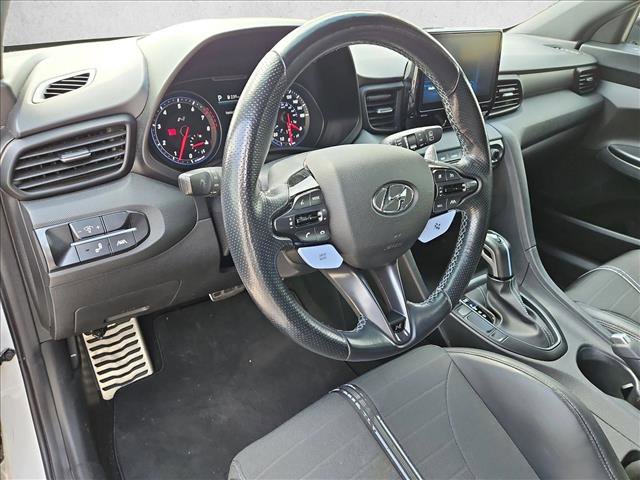 Used 2021 Hyundai Veloster N image 9