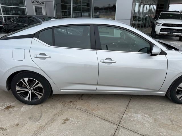 Used 2023 Nissan Sentra SV image 9