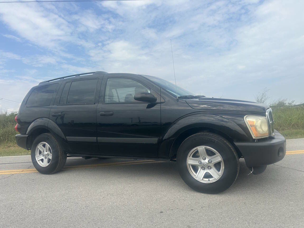 Used 2006 Dodge Durango SLT image 2