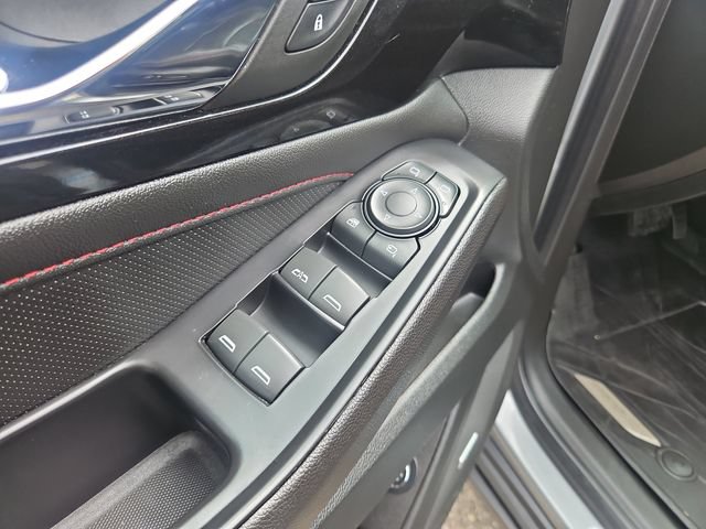 Certified 2023 Chevrolet Traverse RS FWD image 13