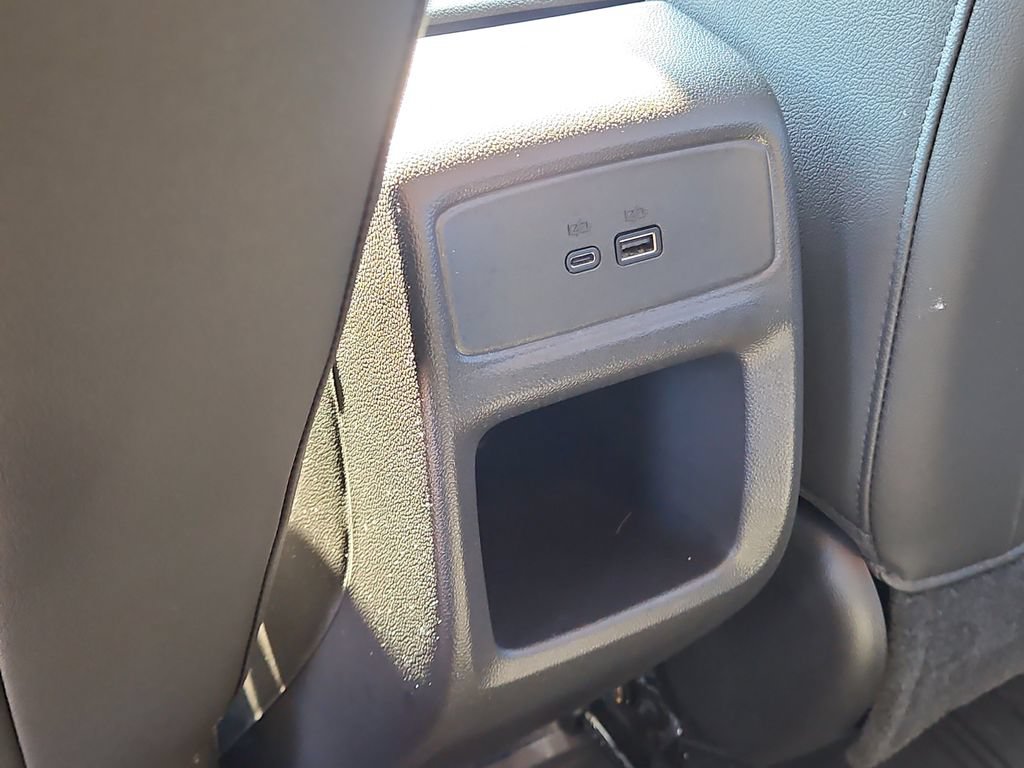 Used 2025 Chevrolet Trax LT w/ Driver Confidence Package FWD image 11
