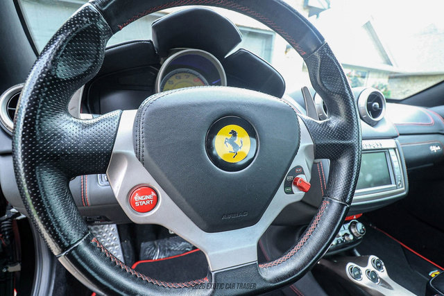 Used 2012 Ferrari California RWD image 42