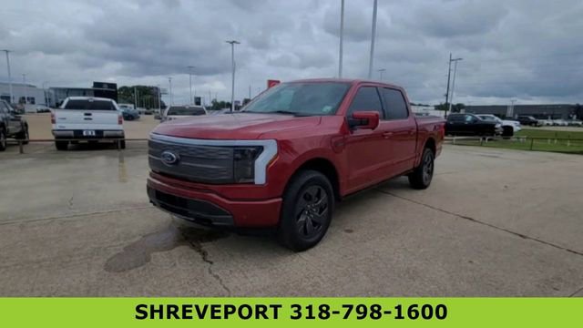 Used 2023 Ford F150 Lightning Lariat w/ Equipment Group 511A High AWD/4WD image 4