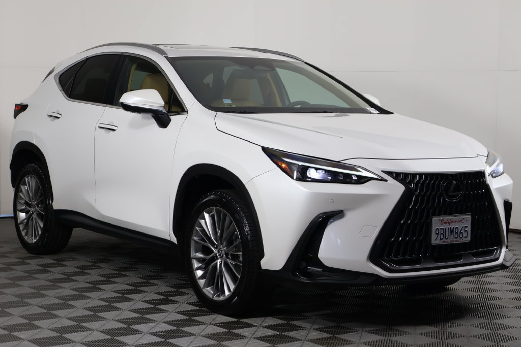 Certified 2022 Lexus NX 350 AWD w/ Vision Package image 3