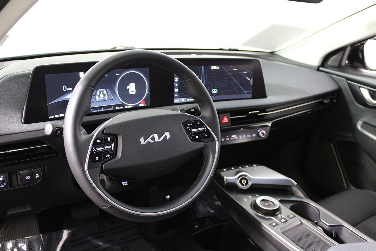 Used 2023 Kia EV6 Wind w/ Wind Technology Package AWD/4WD image 9
