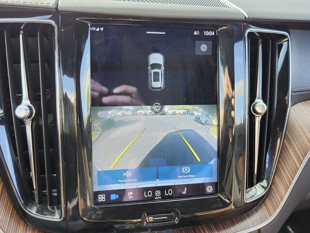 Used 2022 Volvo XC60 B5 Inscription w/ Advanced Package image 22