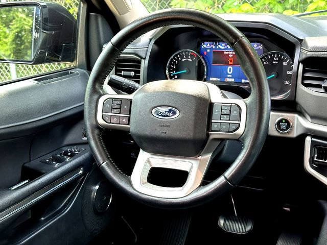 Used 2022 Ford Expedition XLT RWD image 26