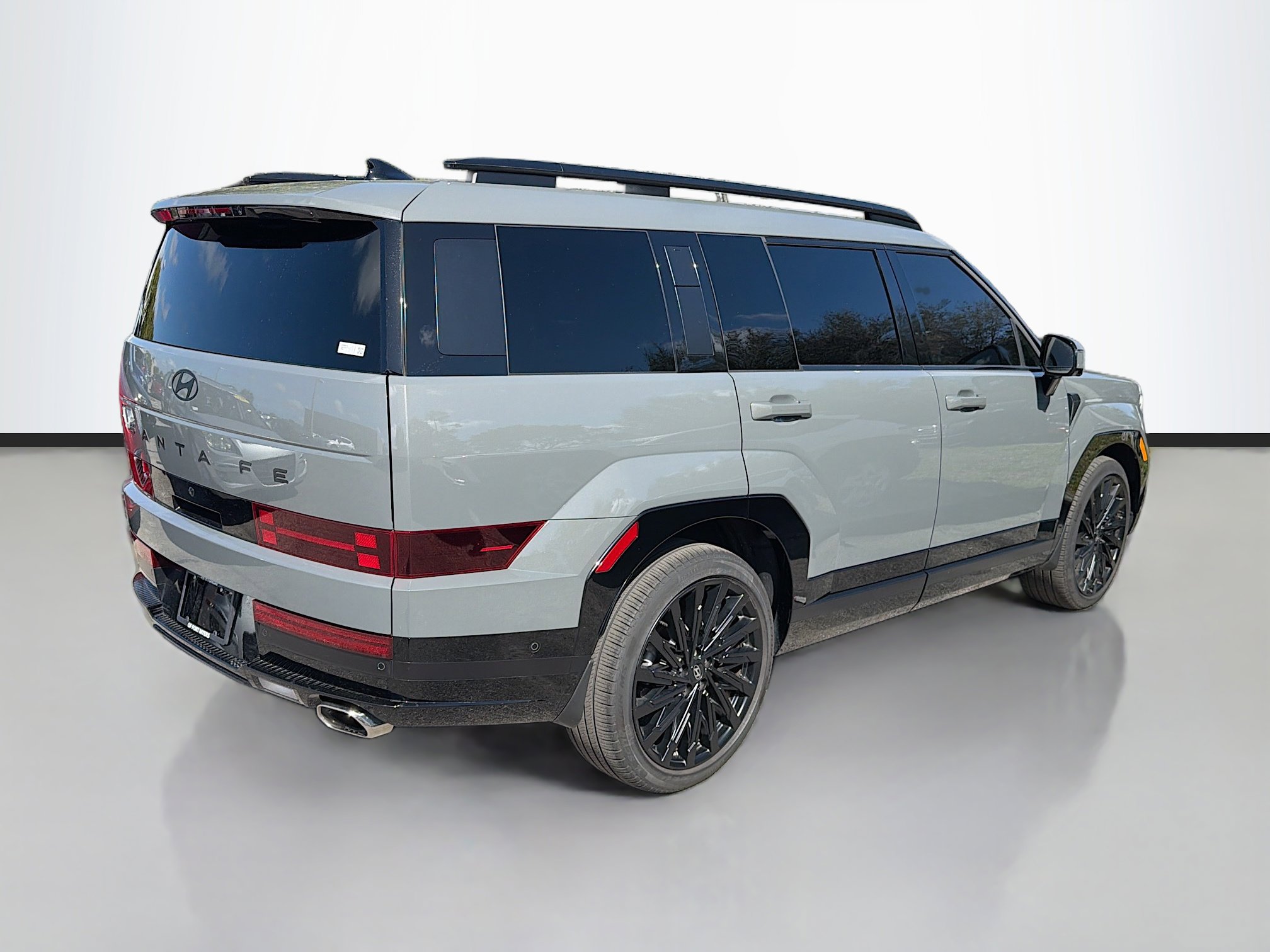 Used 2025 Hyundai Santa Fe Calligraphy image 3