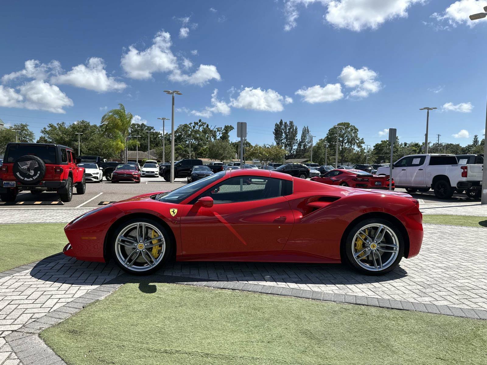 Used 2018 Ferrari 488 Spider RWD image 3