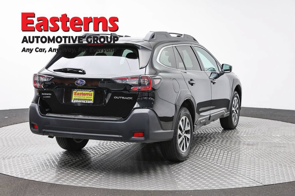 Used 2023 Subaru Outback Premium AWD/4WD image 5
