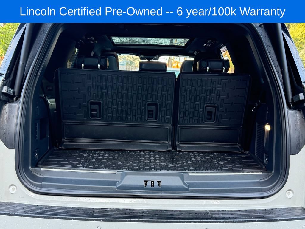 Used 2024 Lincoln Navigator Reserve AWD/4WD image 27