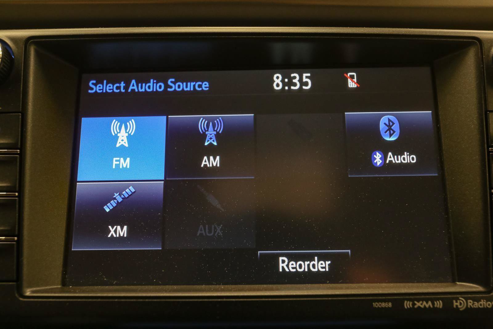 Used 2018 Toyota RAV4 Limited AWD/4WD image 29