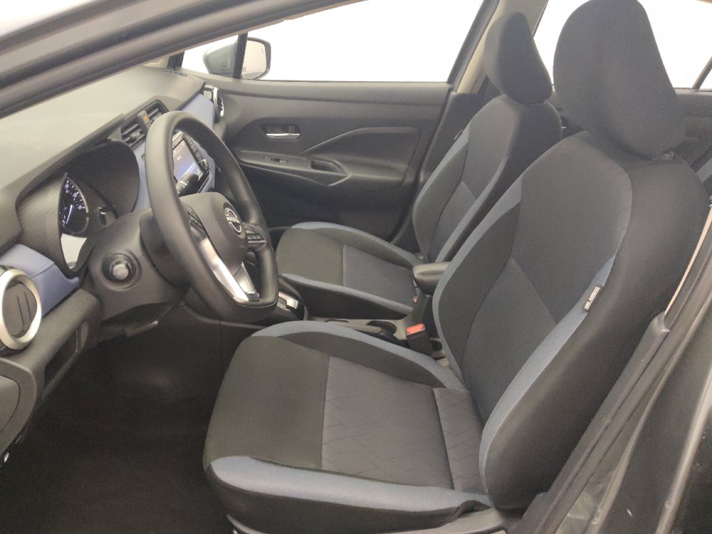 Used 2024 Nissan Versa SV FWD image 17
