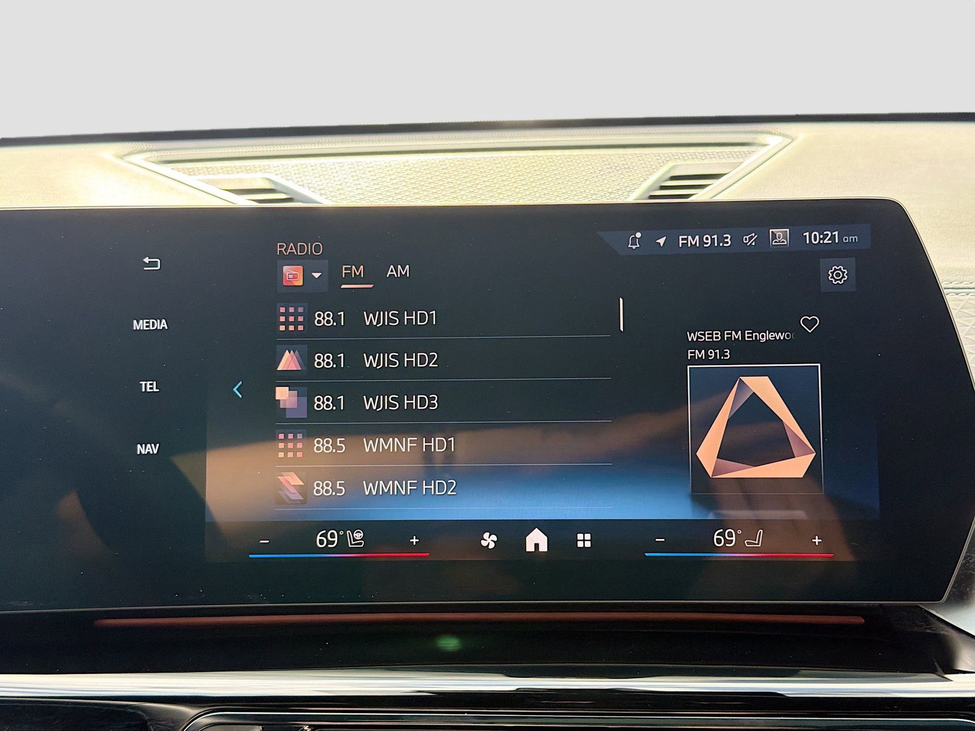 Certified 2025 BMW X2 xDrive28i w/ Convenience Package image 32