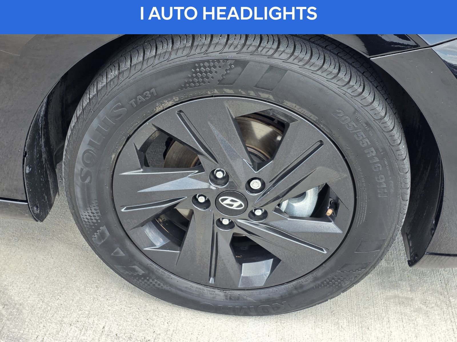 Certified 2023 Hyundai Elantra SEL image 31