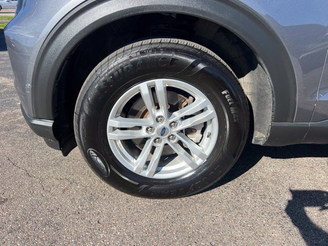 Used 2022 Ford Explorer XLT AWD/4WD image 9