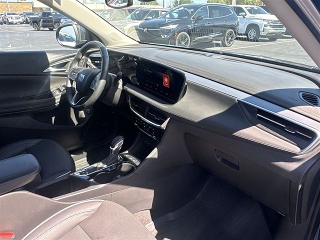 Certified 2024 Buick Encore GX Avenir w/ Avenir Convenience Package FWD image 27