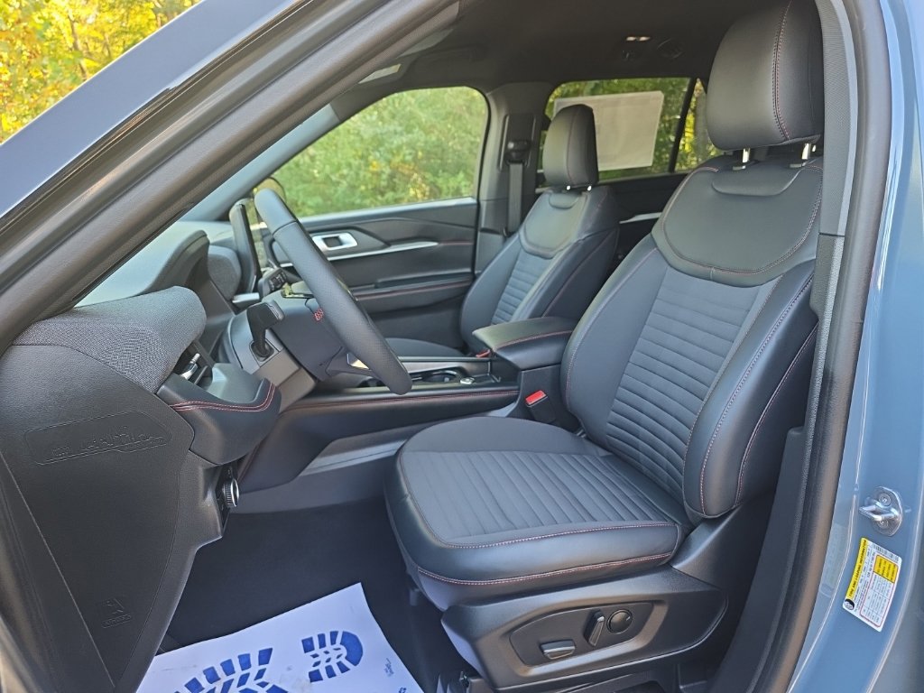 New 2027 Ford Explorer ST-Line w/ ST-Line Street Pack AWD/4WD image 10