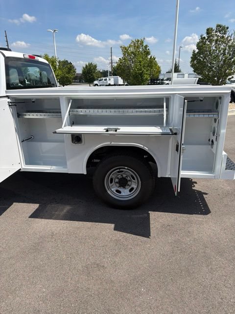 New 2026 Ford F250 XL w/ XL Chrome Package AWD/4WD image 11