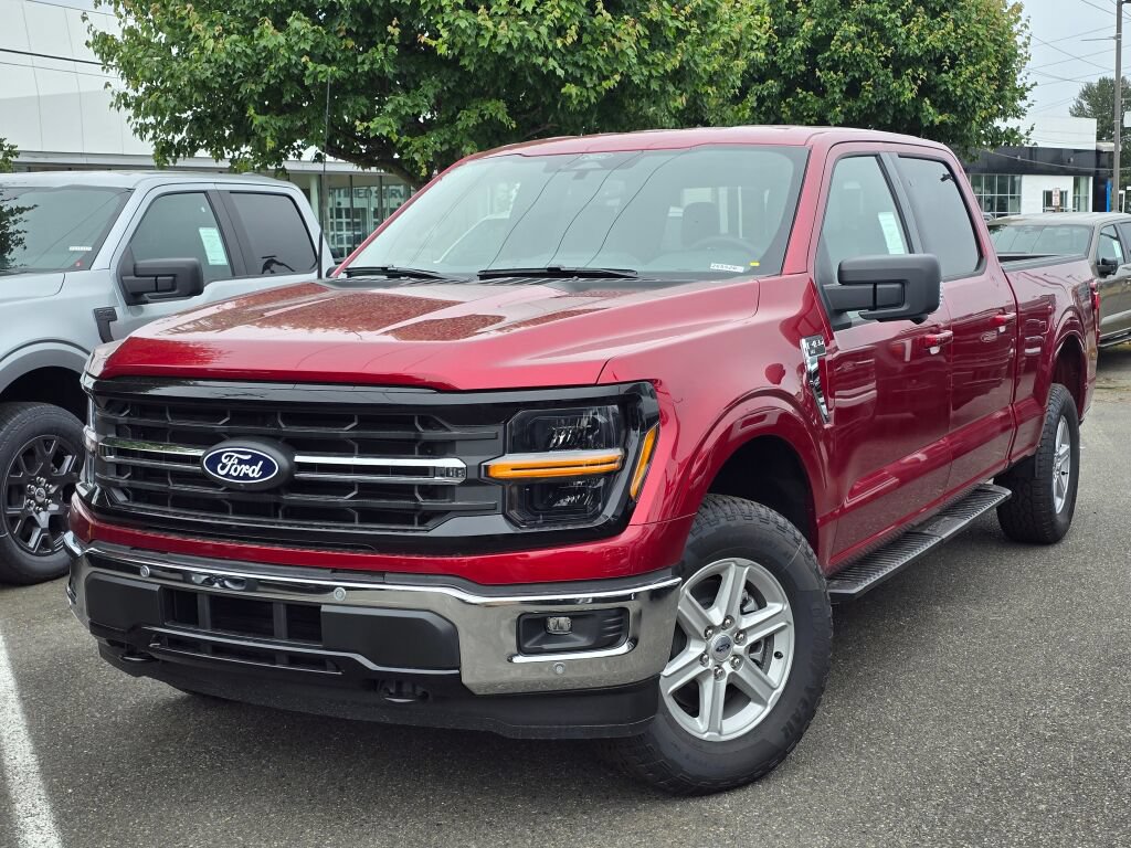 New 2026 Ford F150 XLT w/ Equipment Group 302A MID
