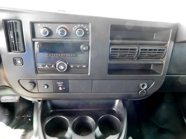 Used 2013 Chevrolet Express 2500 image 12
