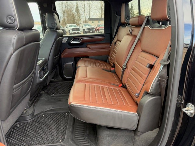 Used 2024 GMC Sierra 3500 Denali Ultimate image 17