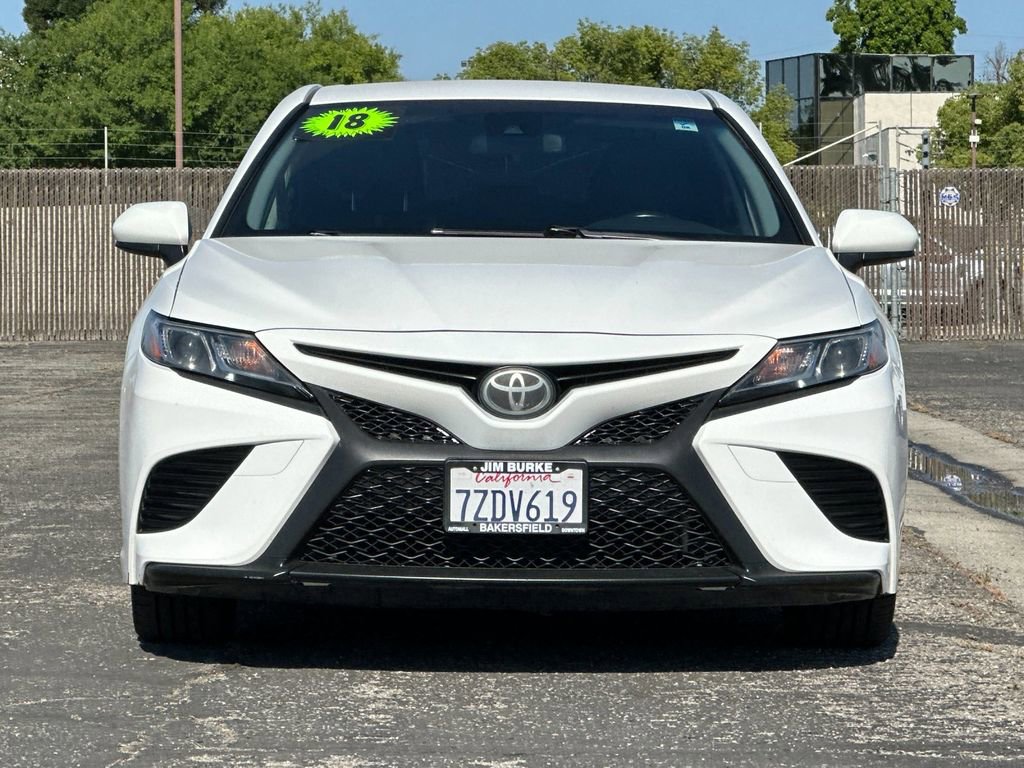 Used 2018 Toyota Camry SE FWD image 8