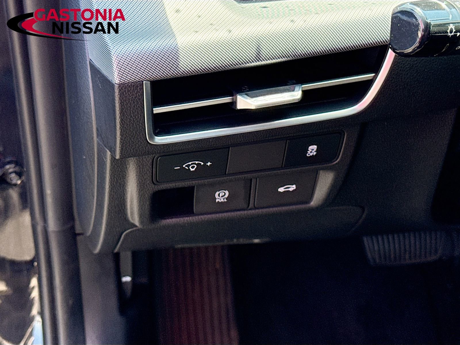 Used 2025 Hyundai Sonata SEL FWD image 13