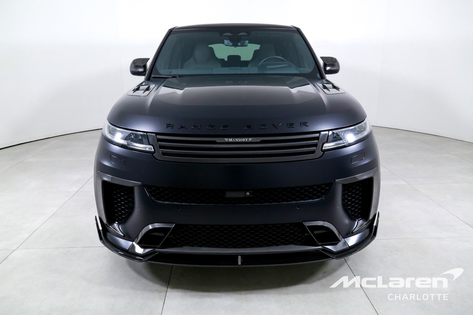 Used 2025 Land Rover Range Rover Sport SV Edition Two image 4