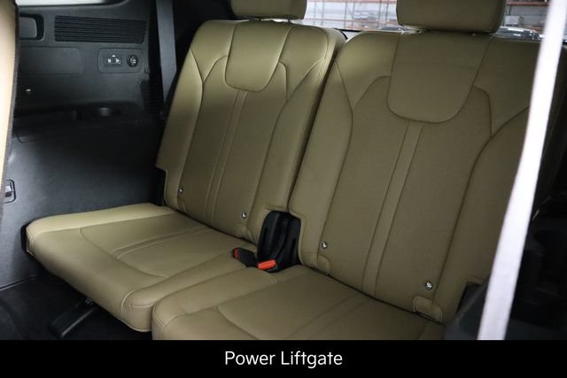 Used 2024 Kia Sorento SX Prestige w/ Olive Brown Leather Package AWD/4WD image 17