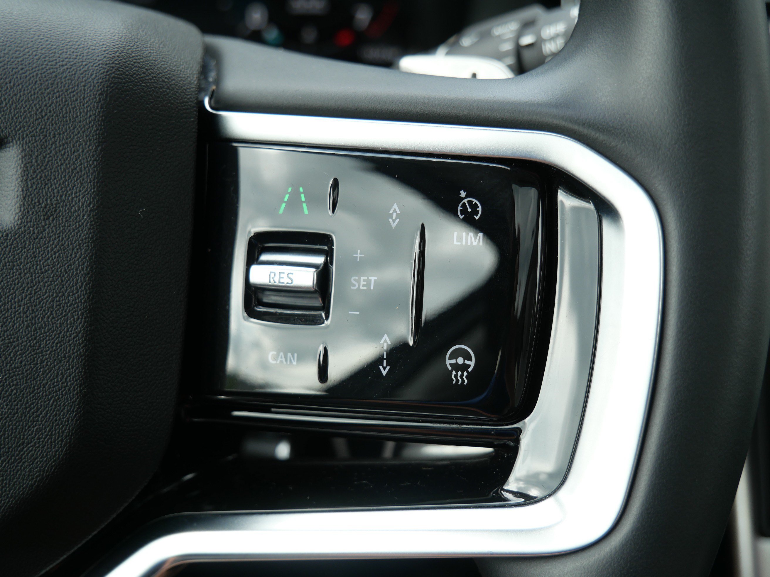 Certified 2025 Land Rover Discovery Sport S AWD/4WD image 26