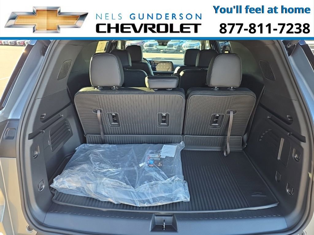 New 2026 Chevrolet Traverse LT w/ Midnight/Sport Edition image 15