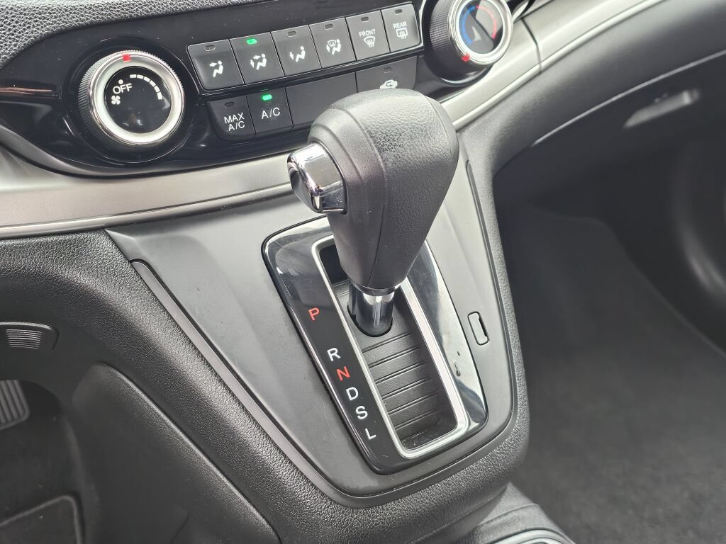 Used 2016 Honda CR-V LX image 16