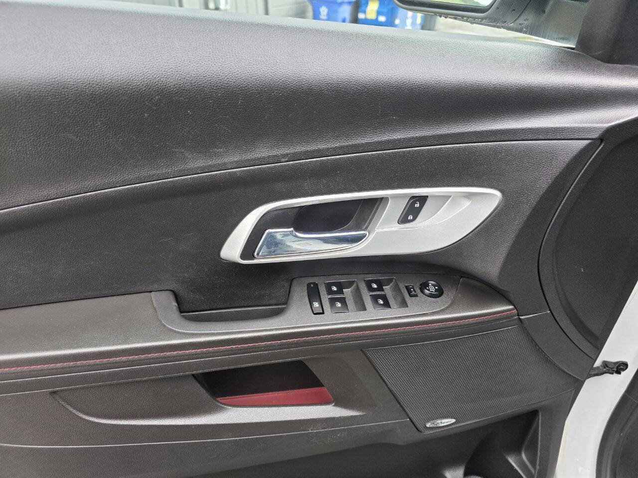 Used 2012 Chevrolet Equinox LTZ image 11