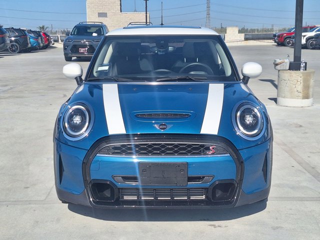 Used 2024 MINI Cooper S FWD image 2