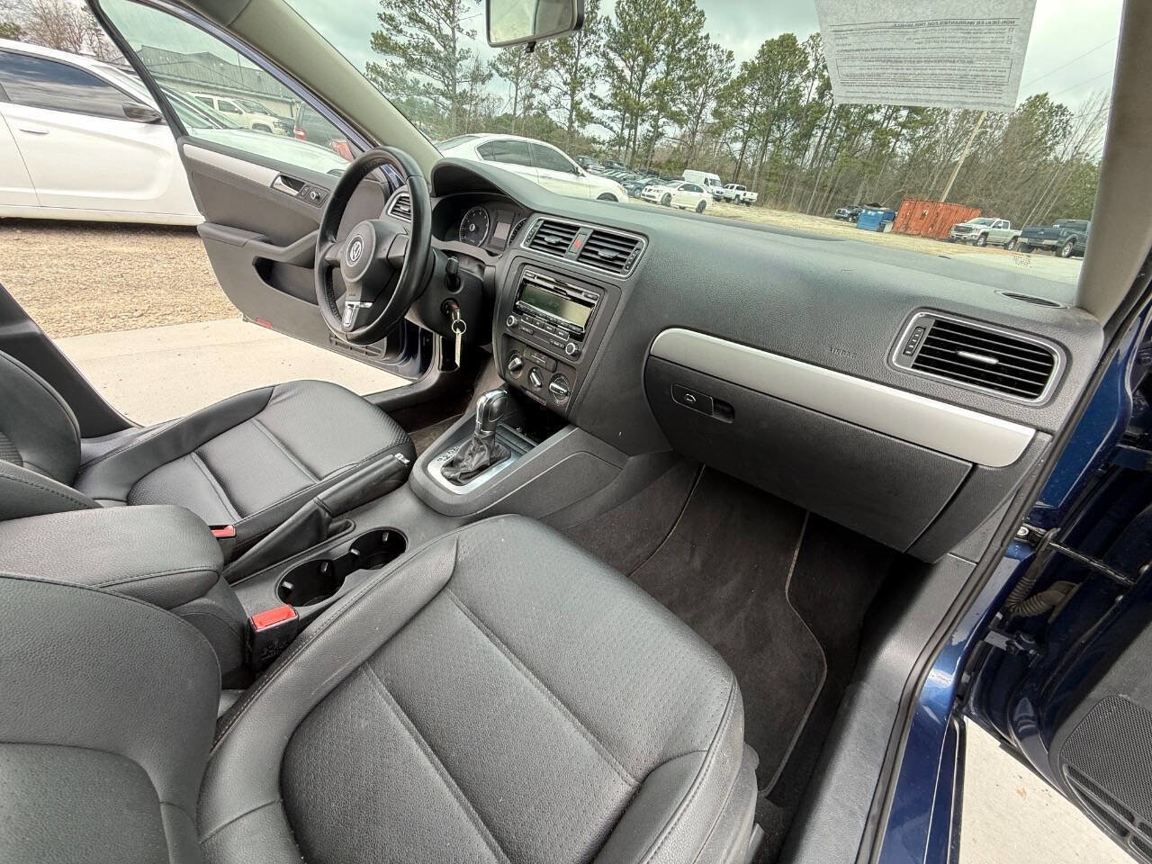 Used 2013 Volkswagen Jetta SE image 14