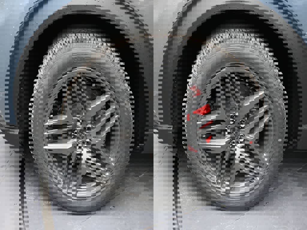 New 2026 Ford Explorer ST image 10