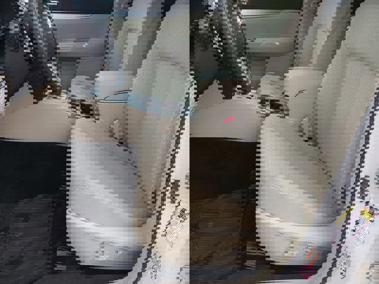 Used 2011 Subaru Outback 2.5i Premium image 15